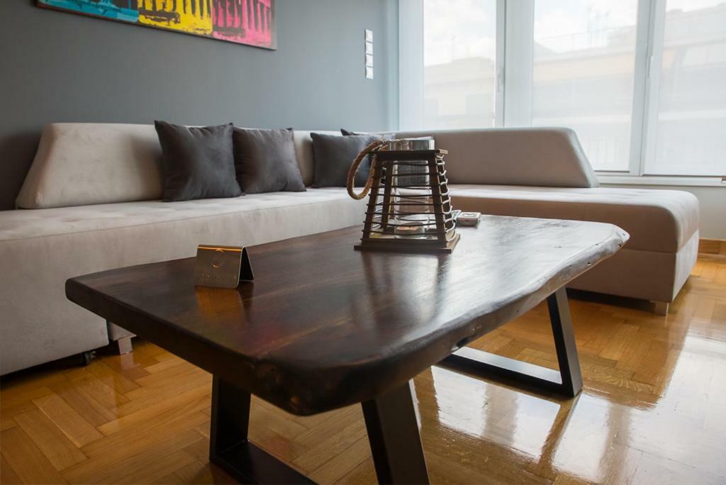 Modern & Stylish Apt At The Heart Of Athens Daire Dış mekan fotoğraf